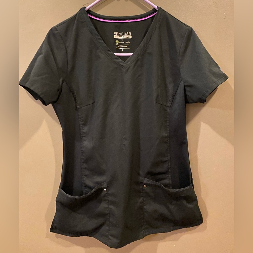 Gently Used Healing Hands Scrub Top